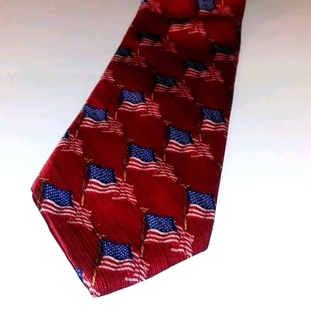 Saville Row American Flag 100% Silk Necktie 🇺🇸 Like New ! - Picture 3 of 6